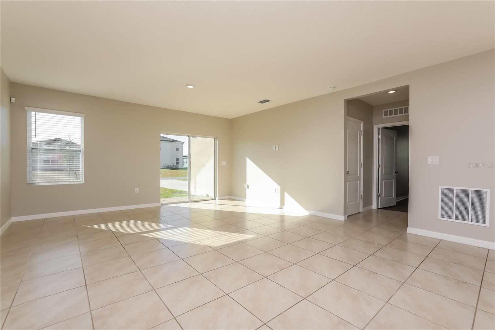 Image 7 of 15 For 1924 Red Canyon Drive