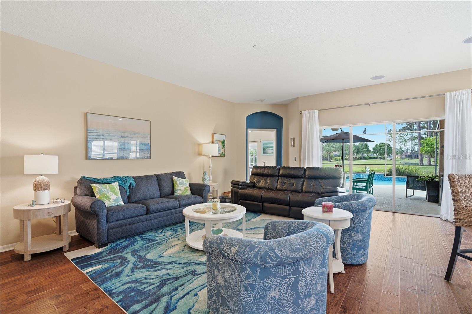 Image 14 of 46 For 23908 Hastings Way