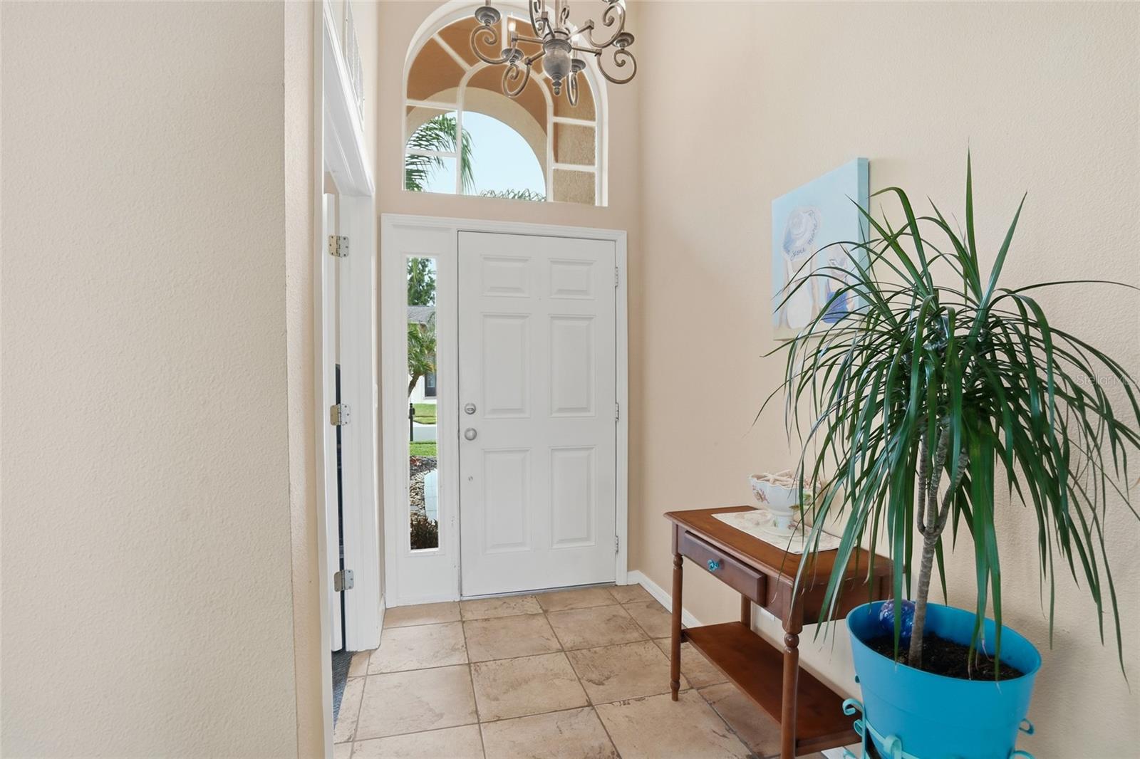 Image 6 of 46 For 23908 Hastings Way