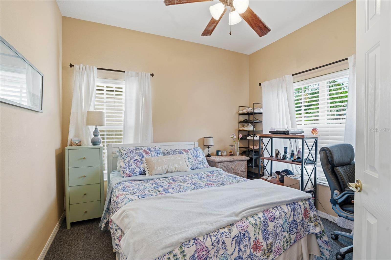 Image 7 of 46 For 23908 Hastings Way