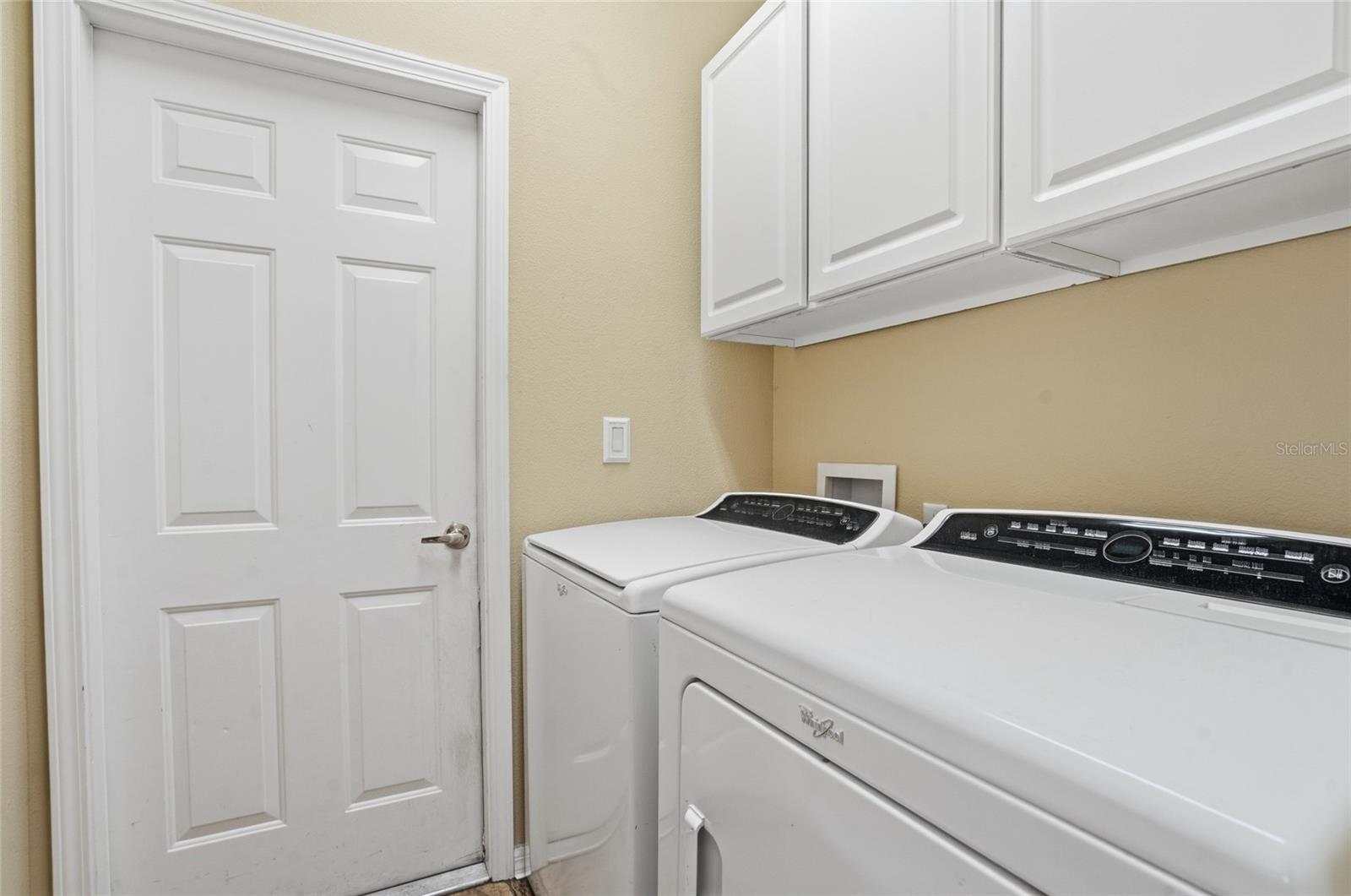 Image 8 of 46 For 23908 Hastings Way