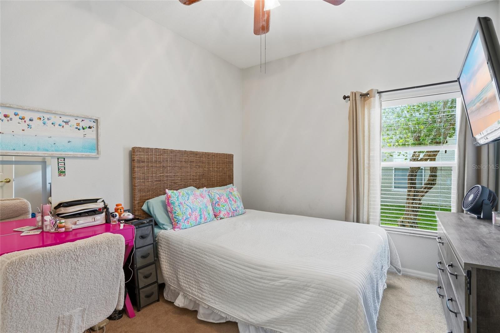 Image 9 of 46 For 23908 Hastings Way