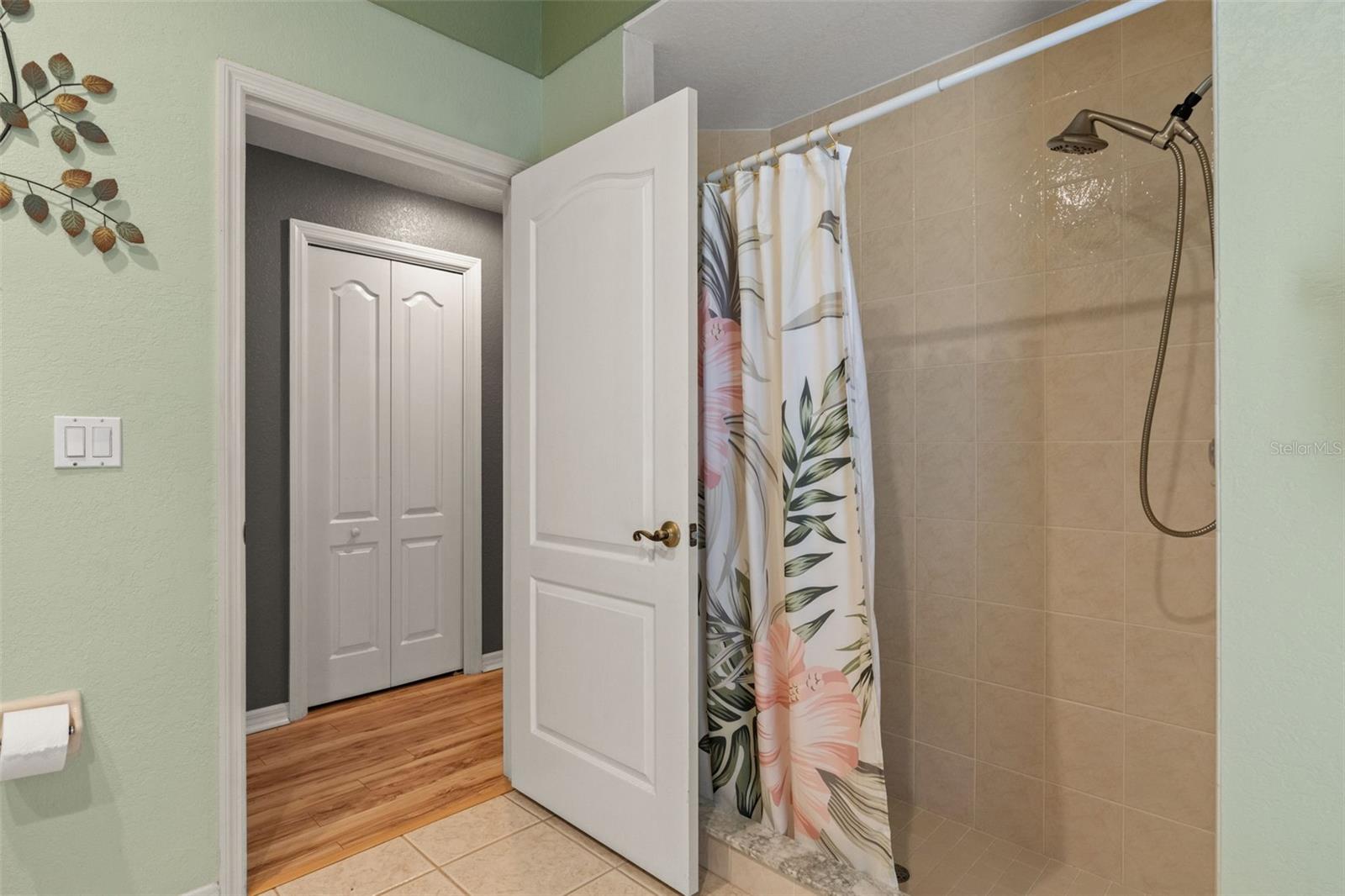 Image 21 of 62 For 10327 Velvetseed Circle