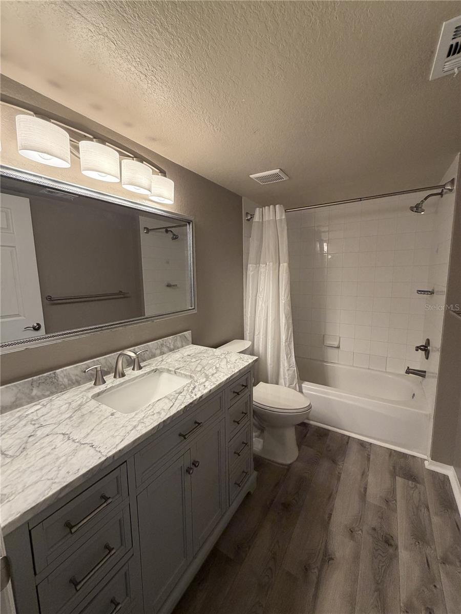 Image 12 of 16 For 18101 Peregrines Perch Place 4201