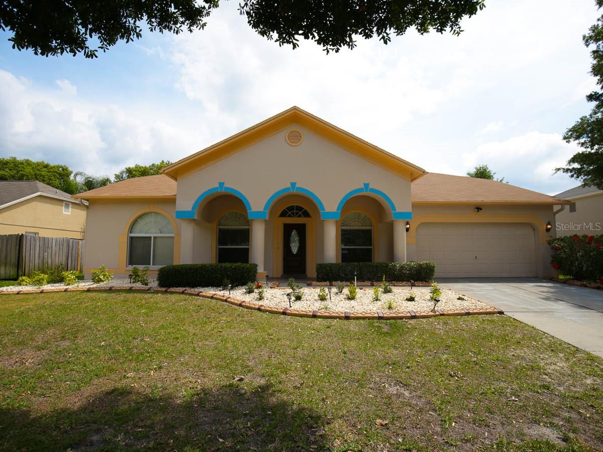 Details for 9214 Sunnyoak Drive, RIVERVIEW, FL 33569