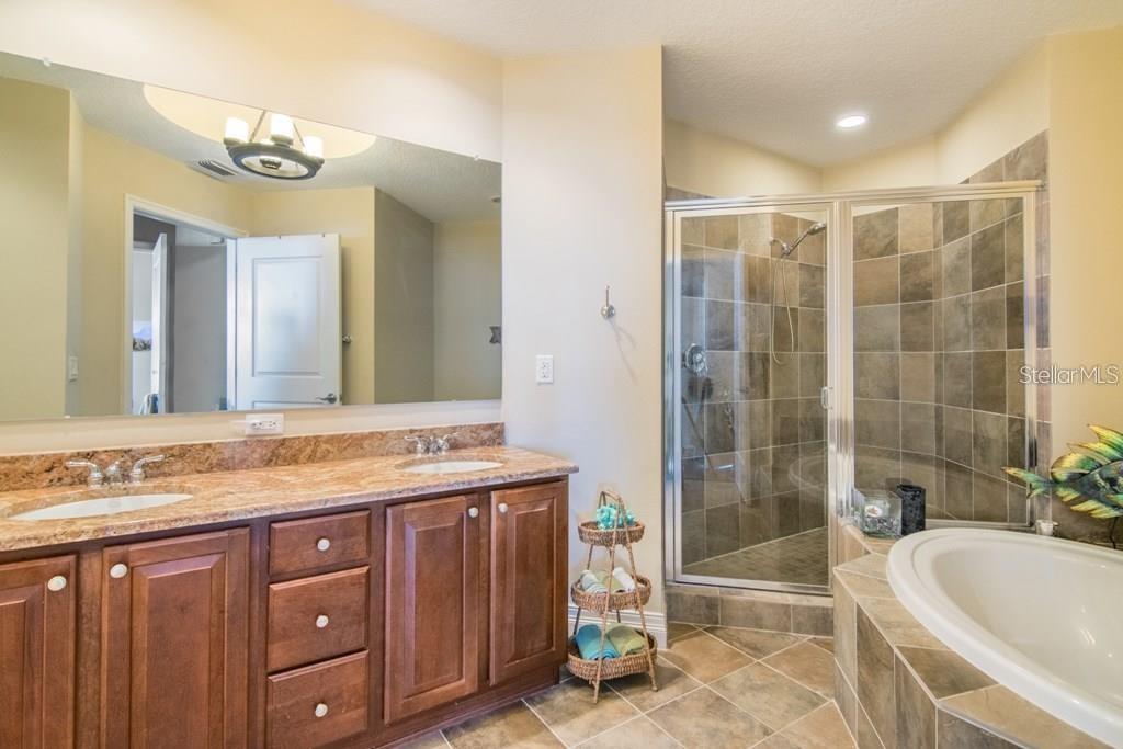 Image 8 of 16 For 1209 Cumberland Avenue 2502
