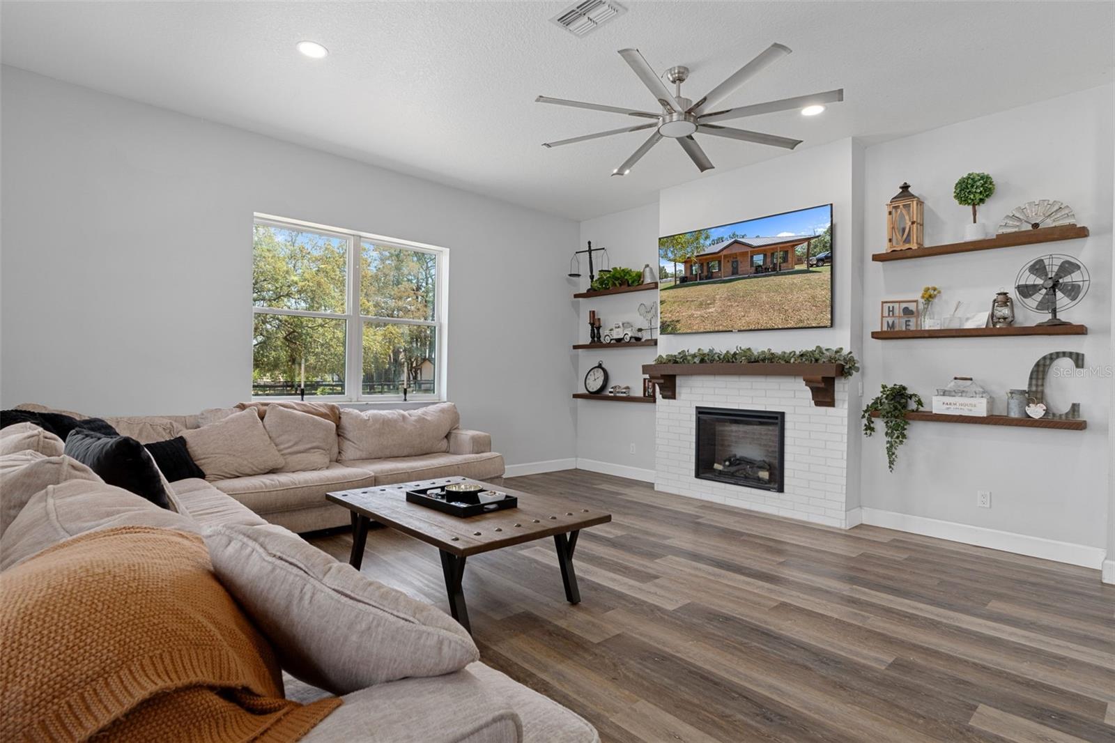 Image 16 of 62 For 3450 Gretna Drive