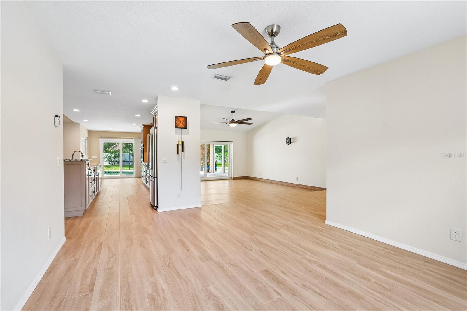 Image 15 of 99 For 2424 Sundancer Drive