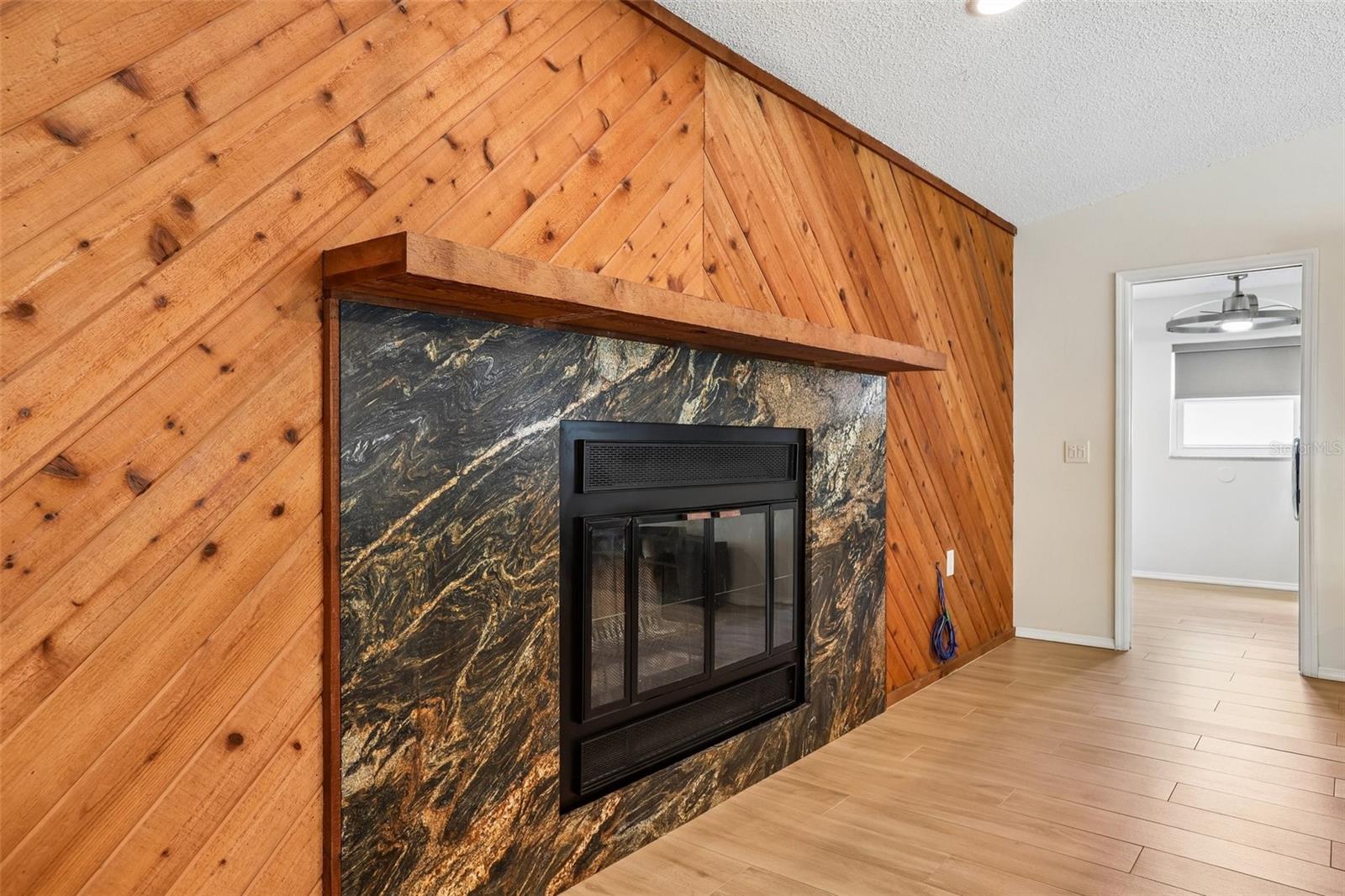 Image 24 of 99 For 2424 Sundancer Drive