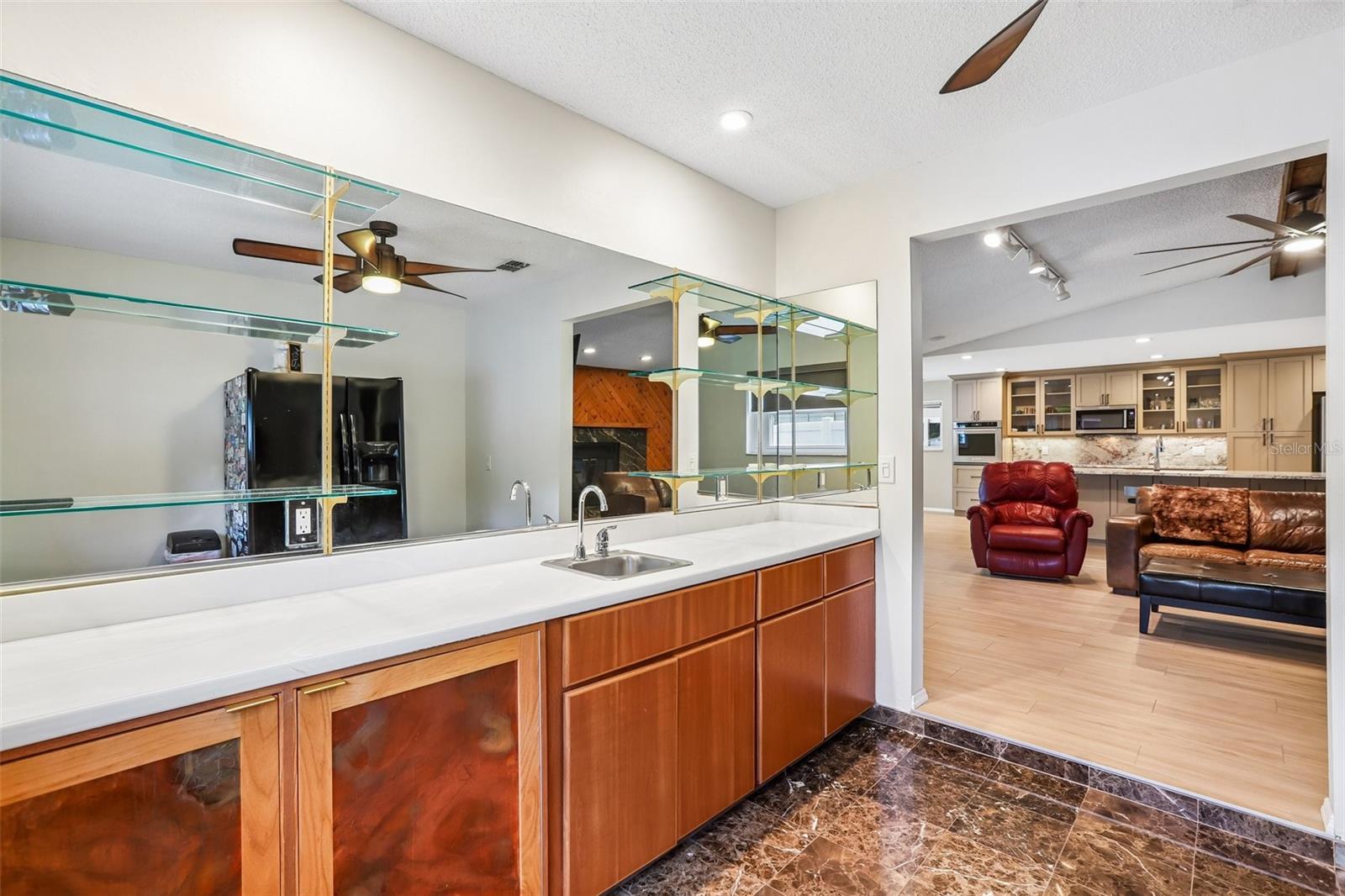 Image 35 of 99 For 2424 Sundancer Drive