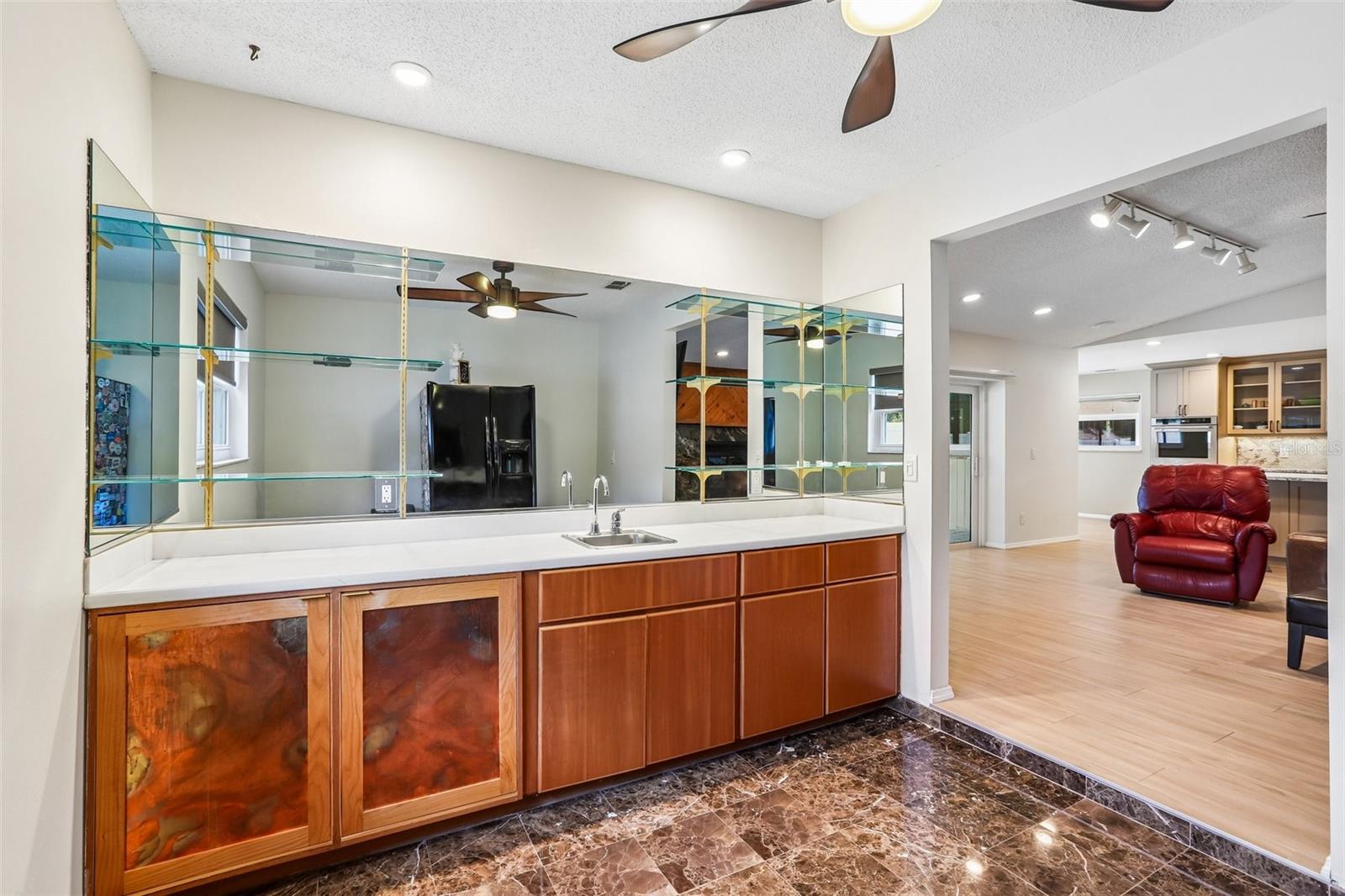 Image 36 of 99 For 2424 Sundancer Drive