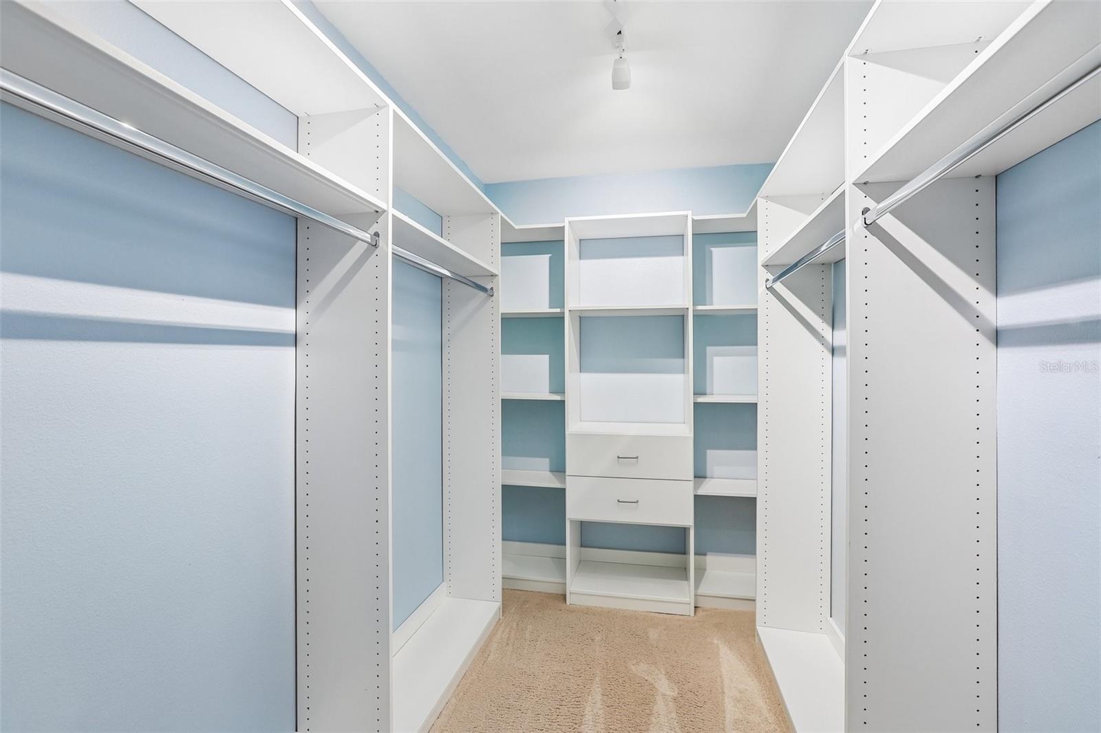Image 39 of 99 For 2424 Sundancer Drive