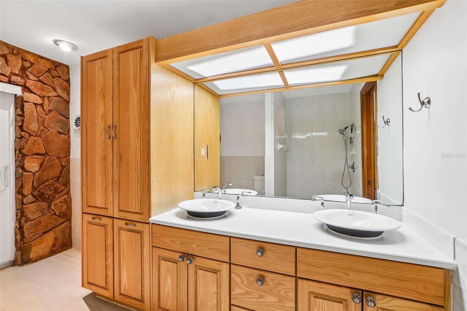 Image 47 of 99 For 2424 Sundancer Drive