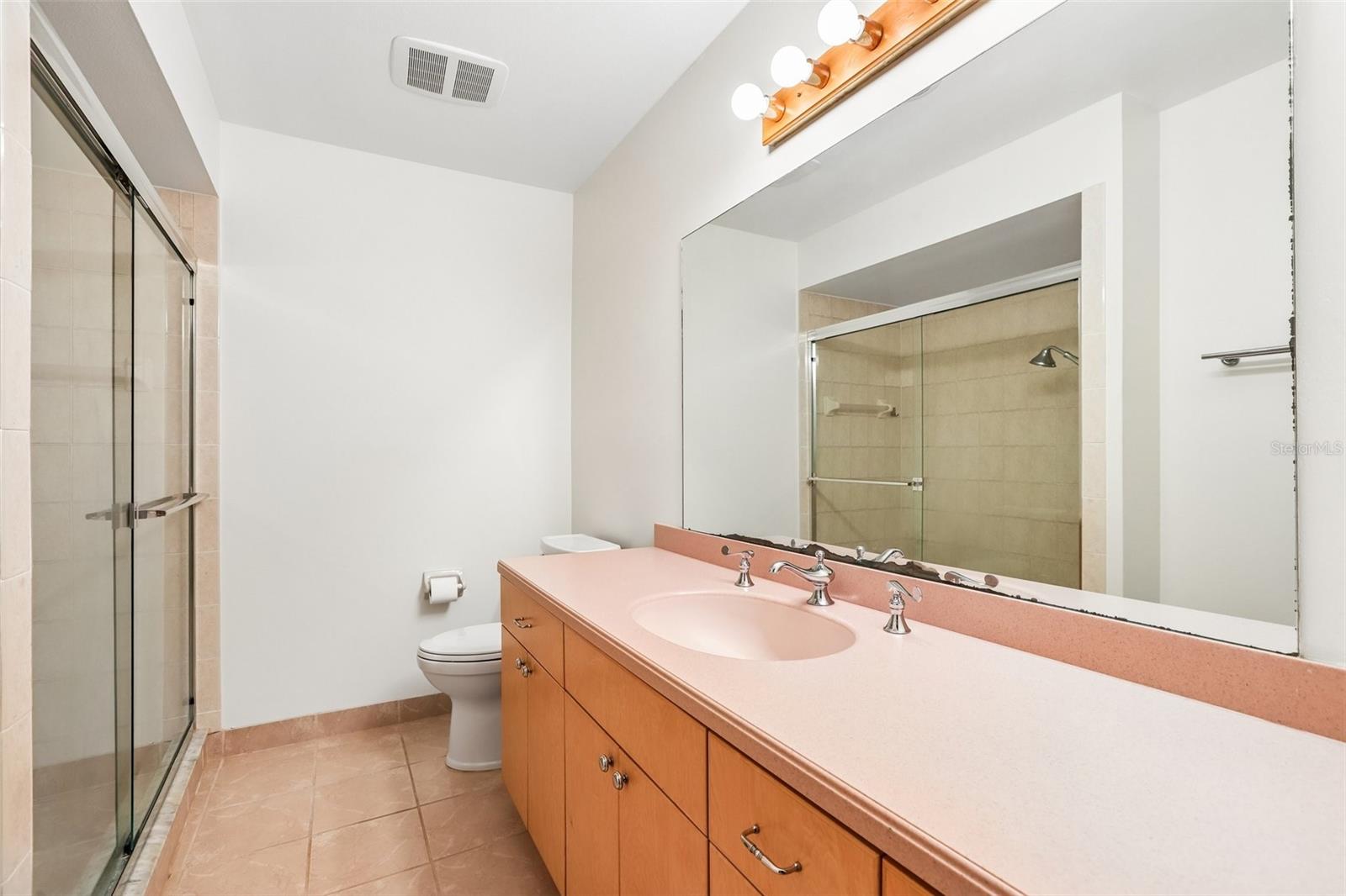 Image 53 of 99 For 2424 Sundancer Drive