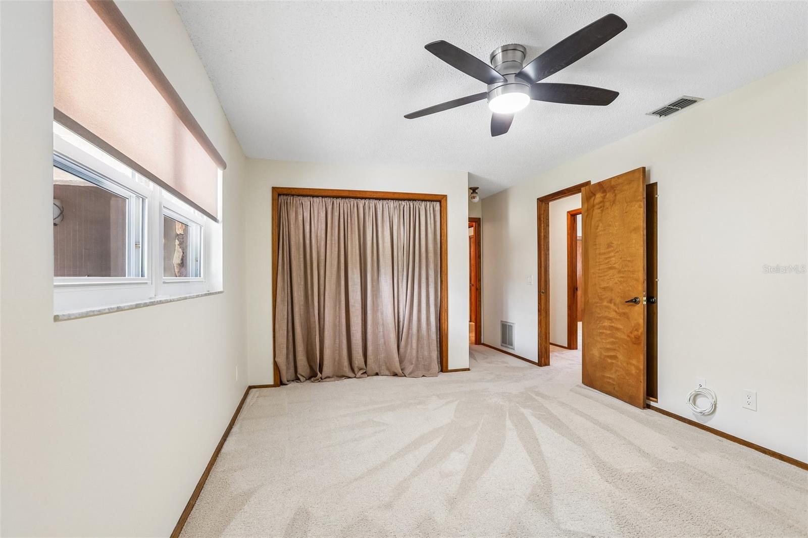 Image 57 of 99 For 2424 Sundancer Drive