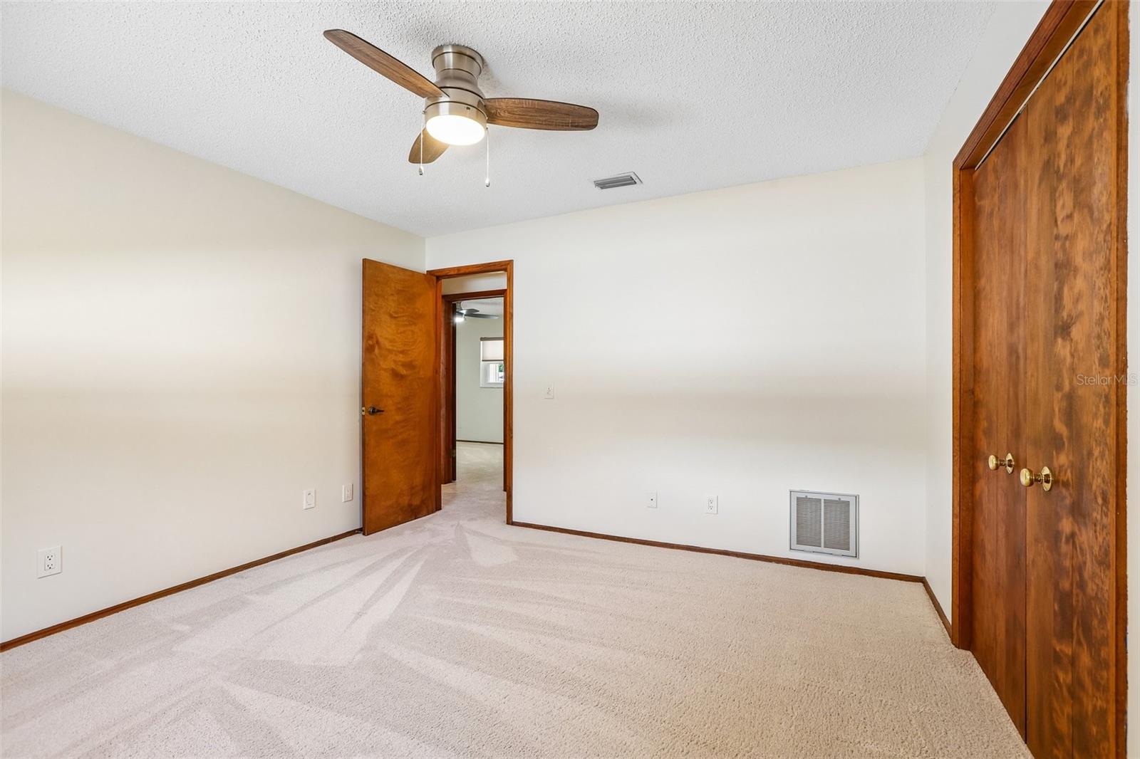 Image 60 of 99 For 2424 Sundancer Drive