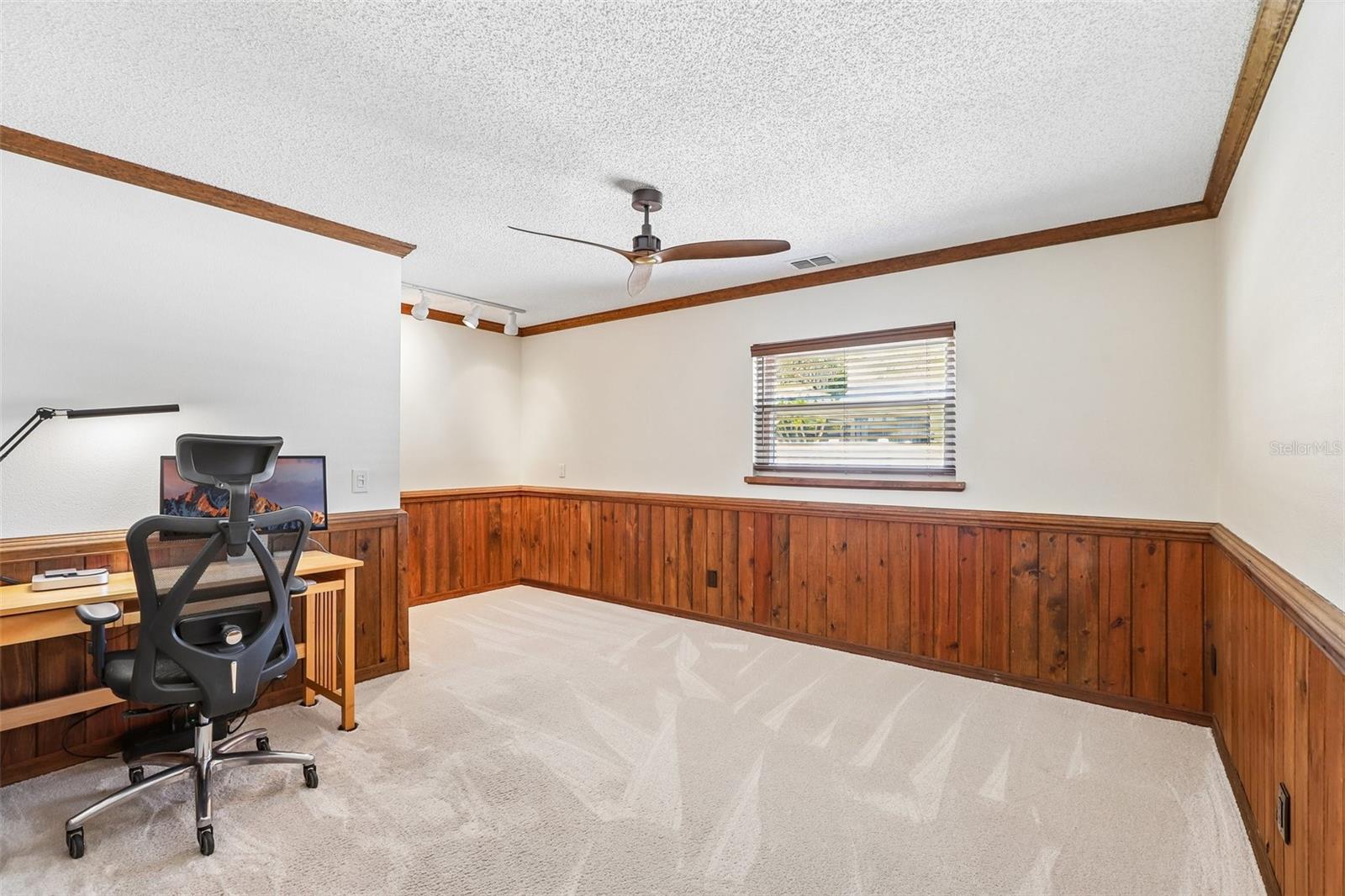 Image 64 of 99 For 2424 Sundancer Drive