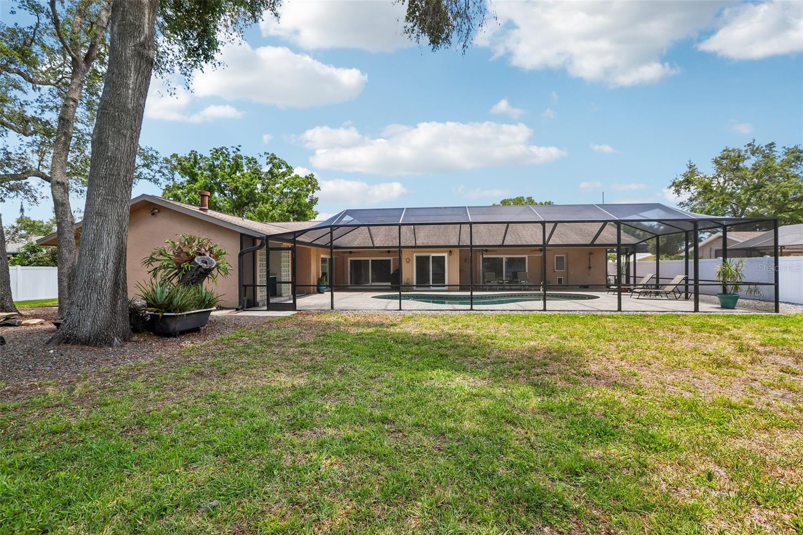Image 84 of 99 For 2424 Sundancer Drive