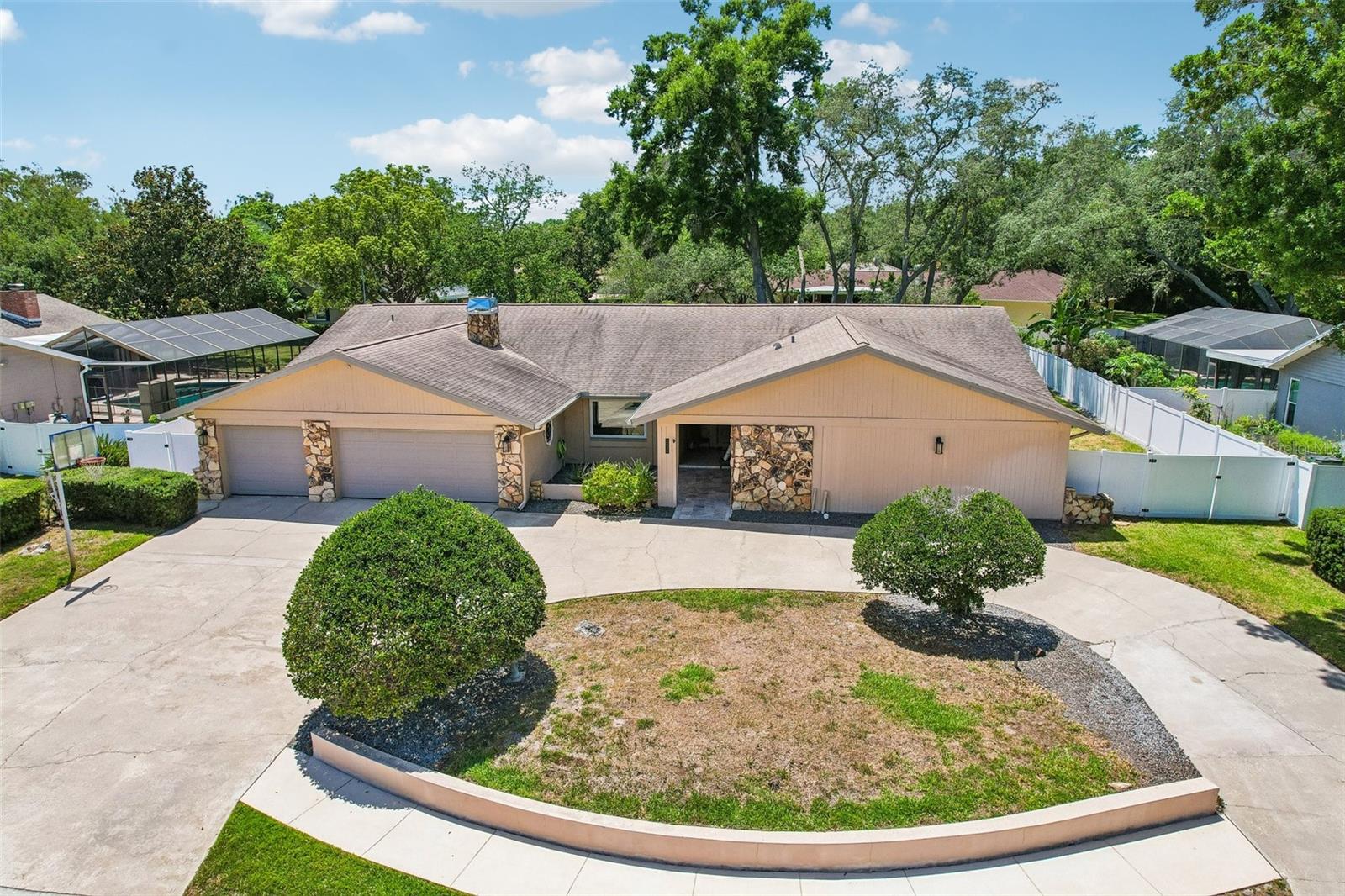 Image 89 of 99 For 2424 Sundancer Drive