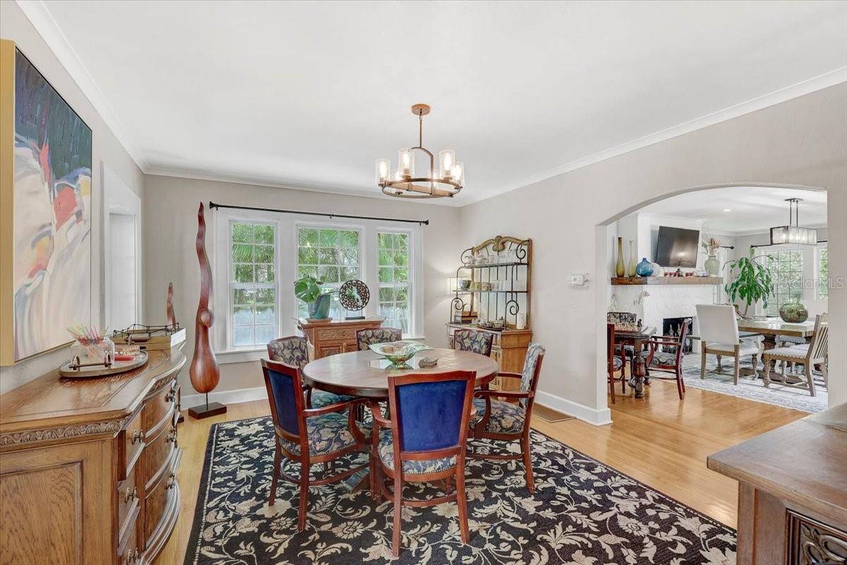 Image 13 of 82 For 325 49th Street N