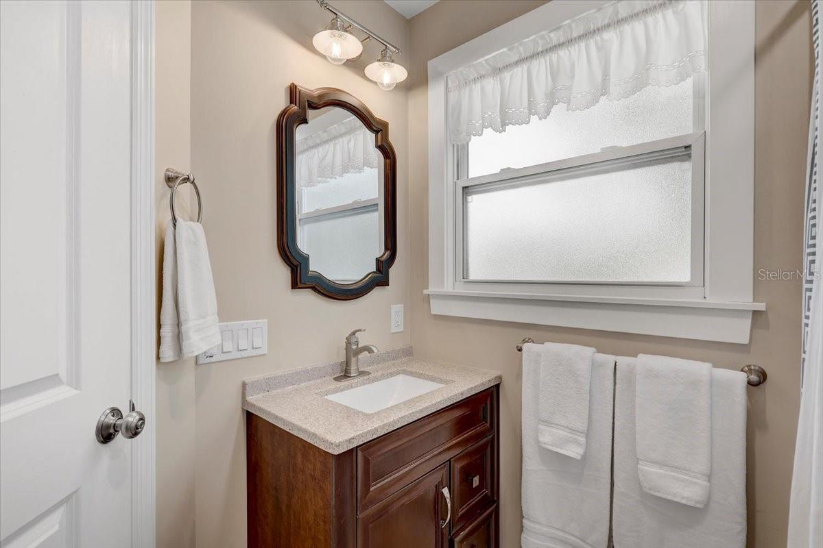 Image 45 of 82 For 325 49th Street N