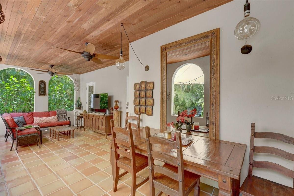 Image 61 of 82 For 325 49th Street N