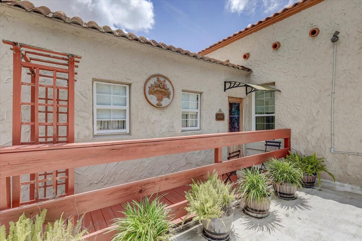Image 66 of 82 For 325 49th Street N