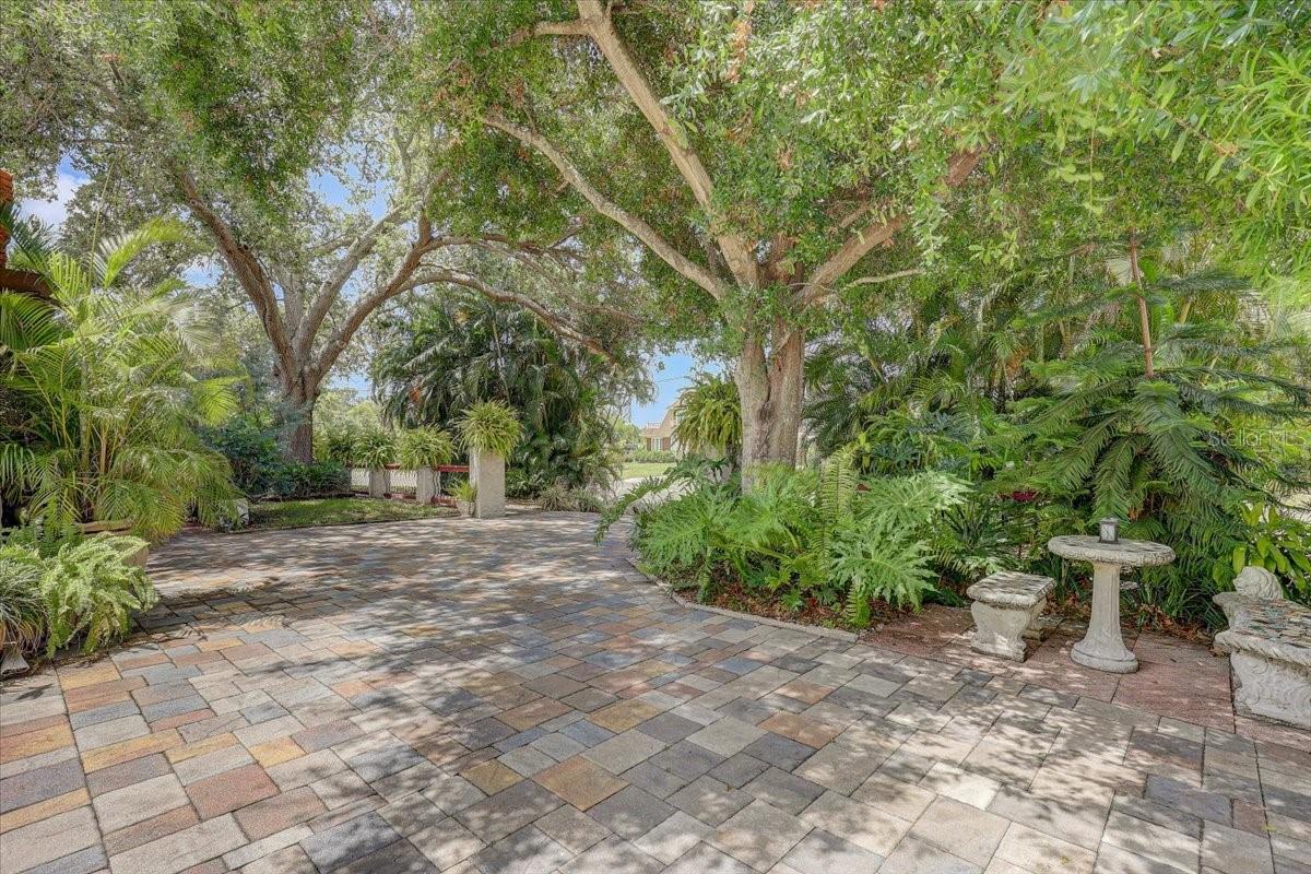 Image 67 of 82 For 325 49th Street N