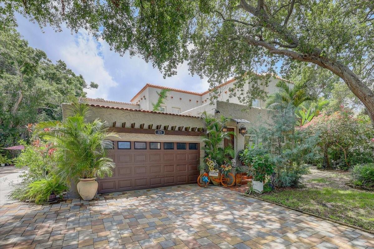 Image 69 of 82 For 325 49th Street N