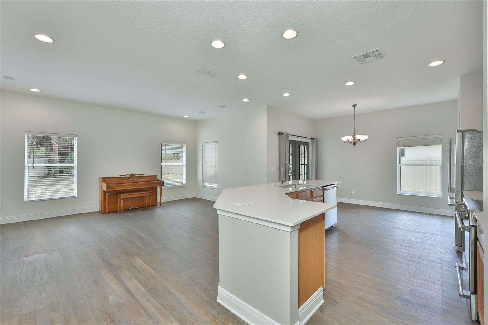 Image 10 of 48 For 708 Coade Stone Drive