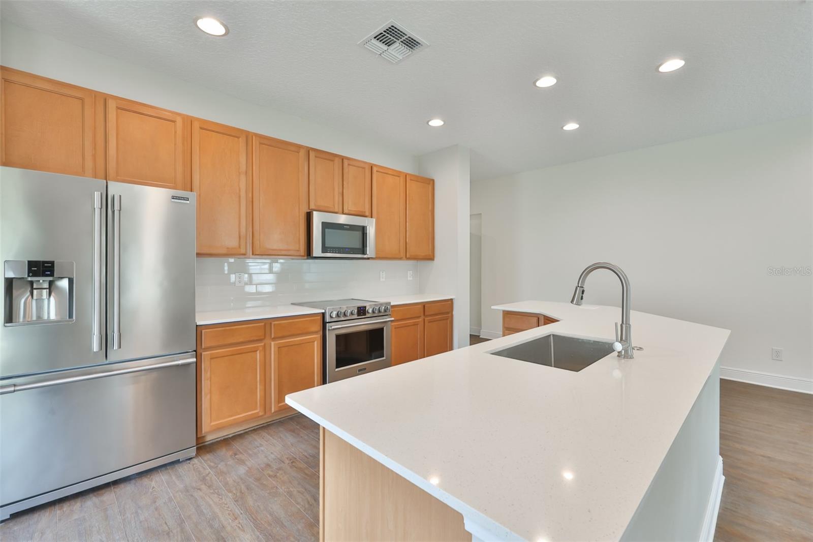 Image 14 of 48 For 708 Coade Stone Drive