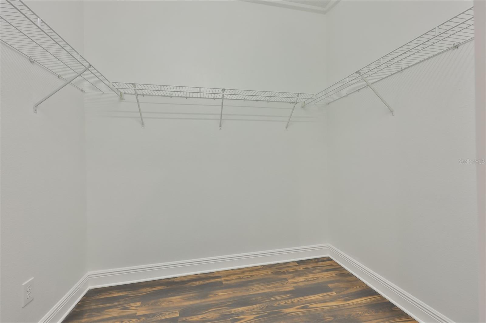 Image 31 of 48 For 708 Coade Stone Drive