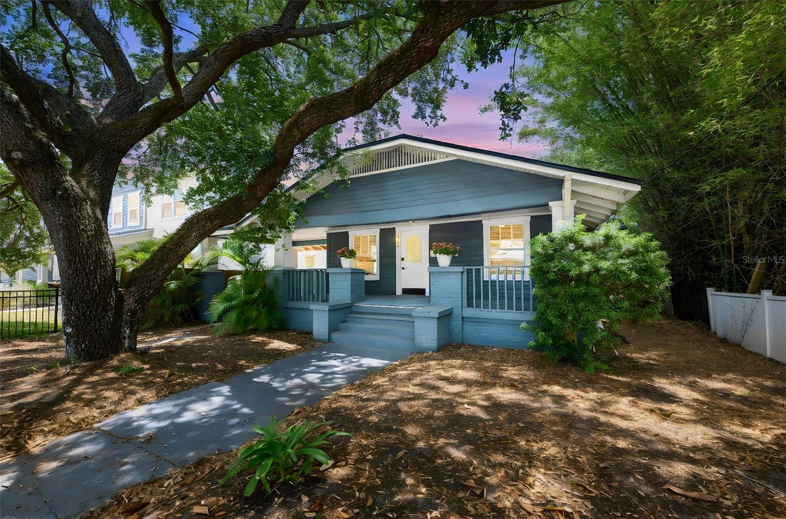 Details for 902 Columbus Drive, TAMPA, FL 33602