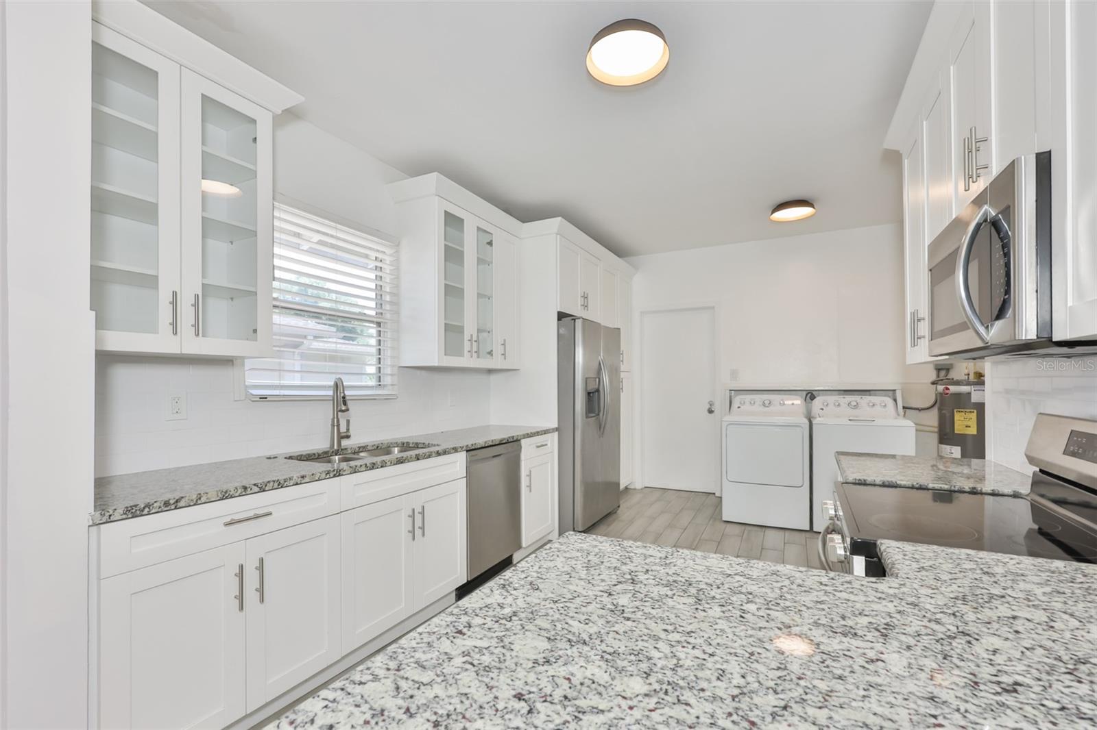 Image 11 of 30 For 902 Columbus Drive