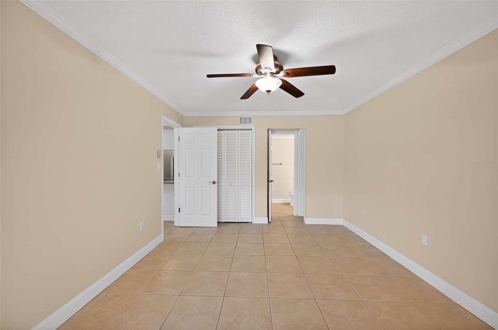 Image 11 of 25 For 4758 Jasper Drive 104