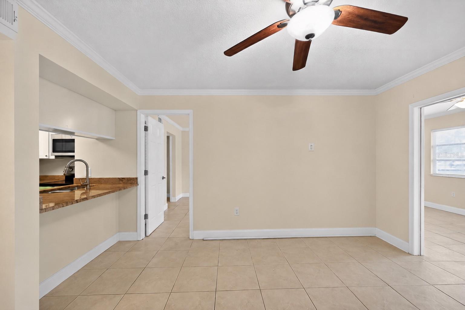 Image 5 of 25 For 4758 Jasper Drive 104