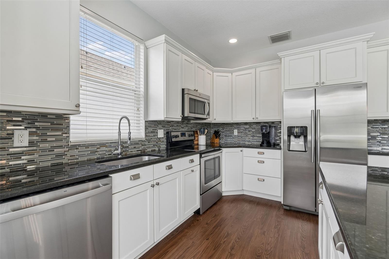 Image 21 of 74 For 1324 Brooke View Drive