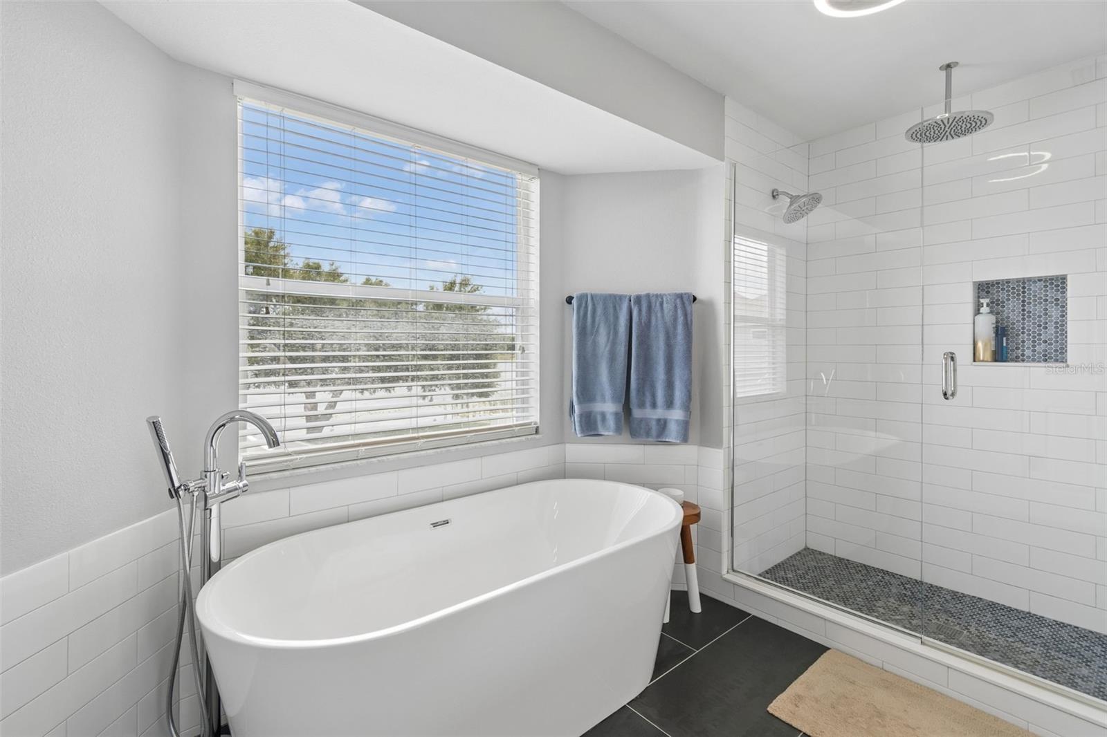 Image 40 of 74 For 1324 Brooke View Drive
