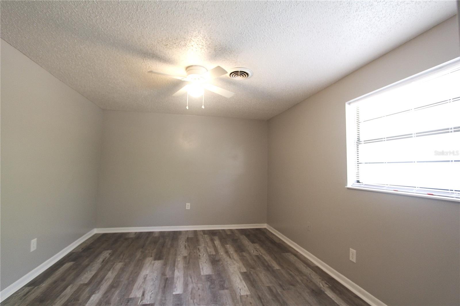 Image 10 of 15 For 5647 20th Street