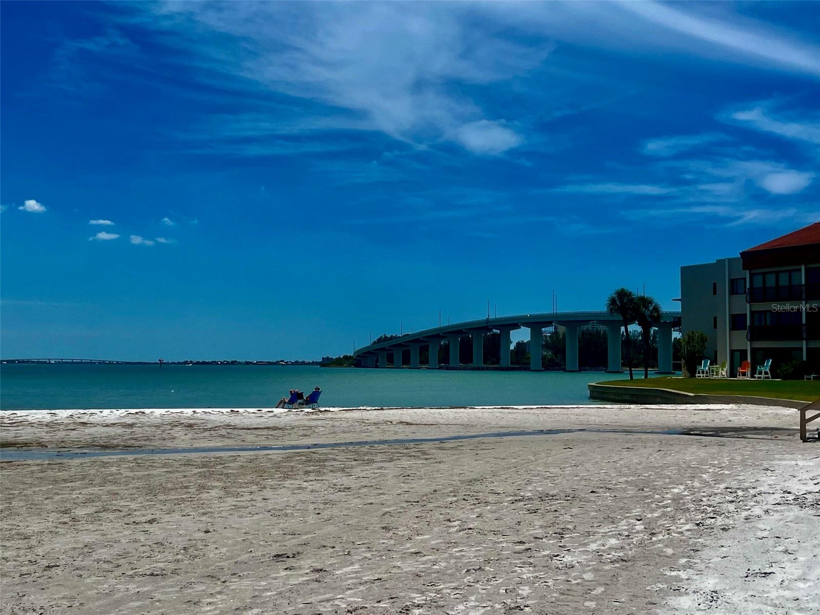 Image 66 of 76 For 851 Bayway Boulevard 405