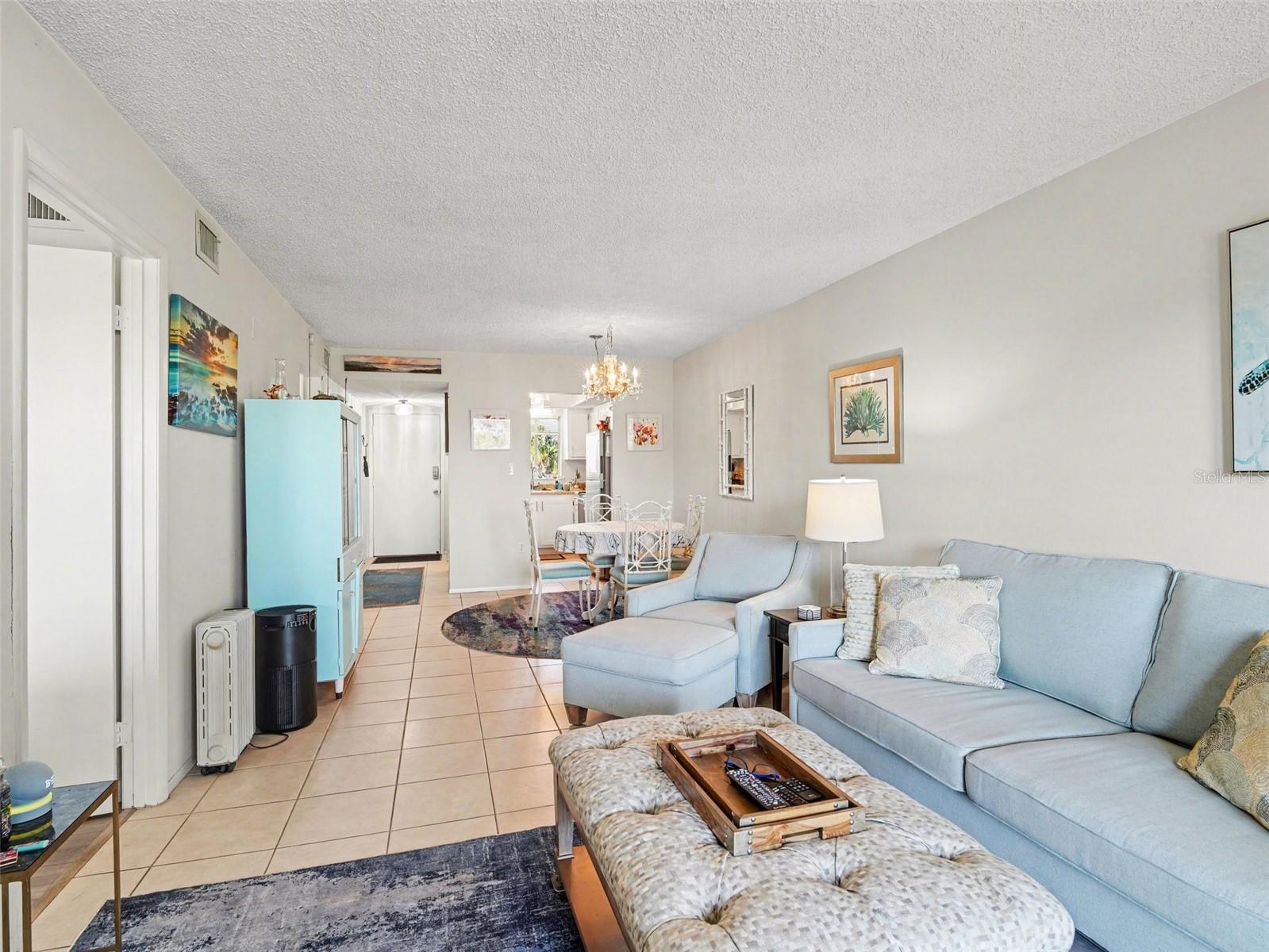 Image 10 of 25 For 3915 Lake Bayshore Drive 306