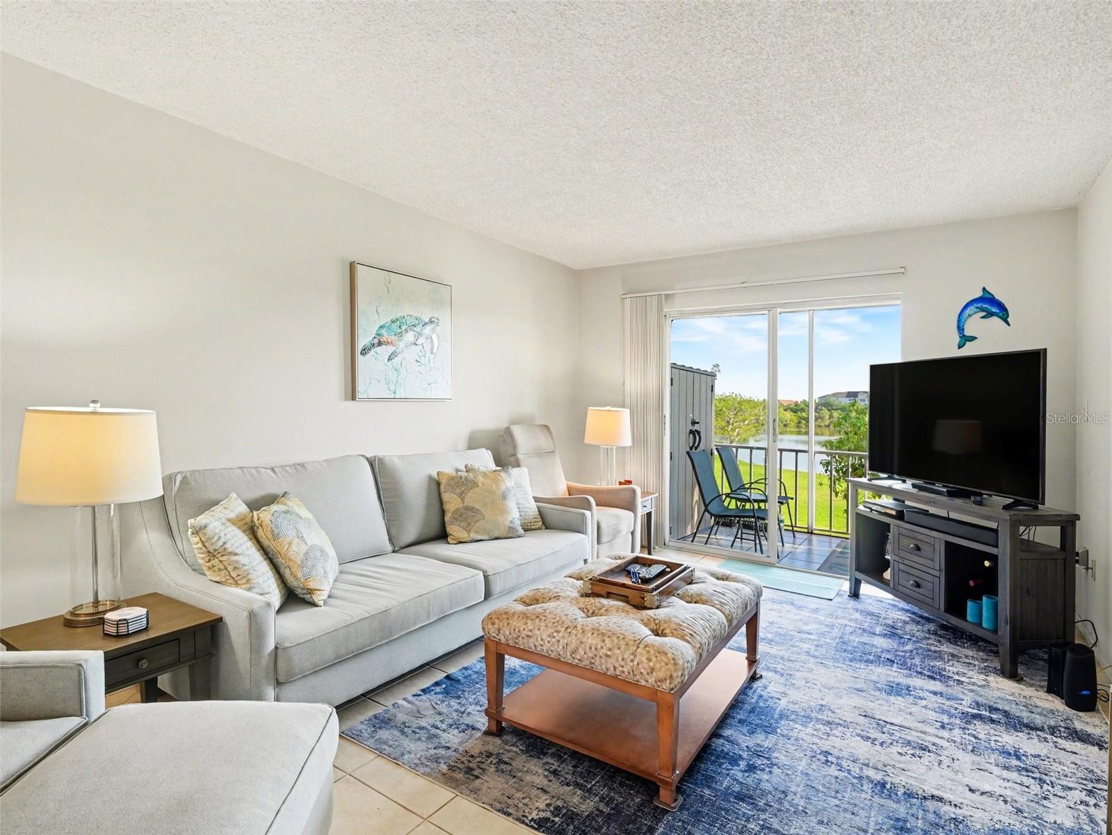 Image 7 of 25 For 3915 Lake Bayshore Drive 306