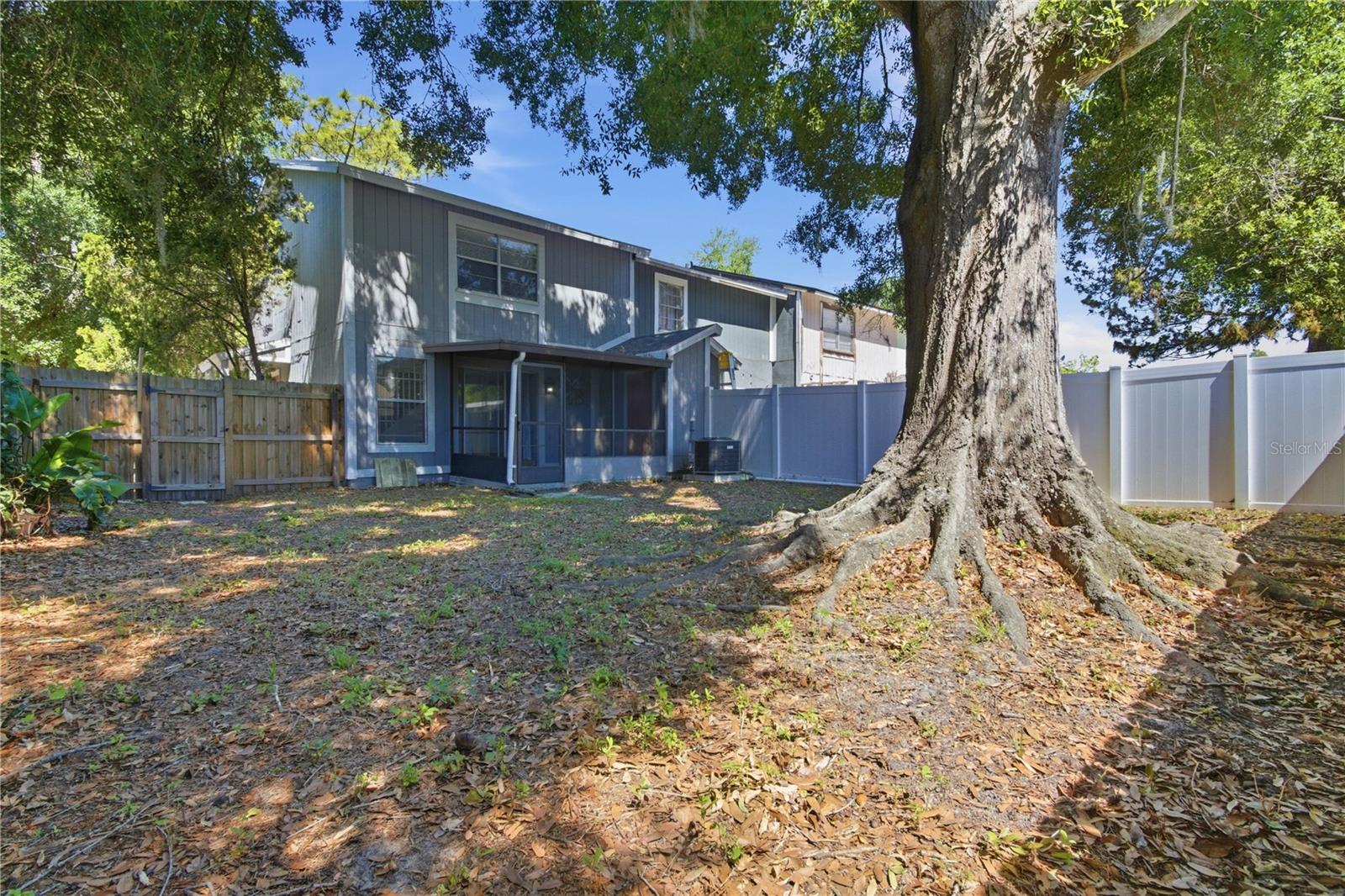 Image 38 of 40 For 14113 Village Terrace Drive