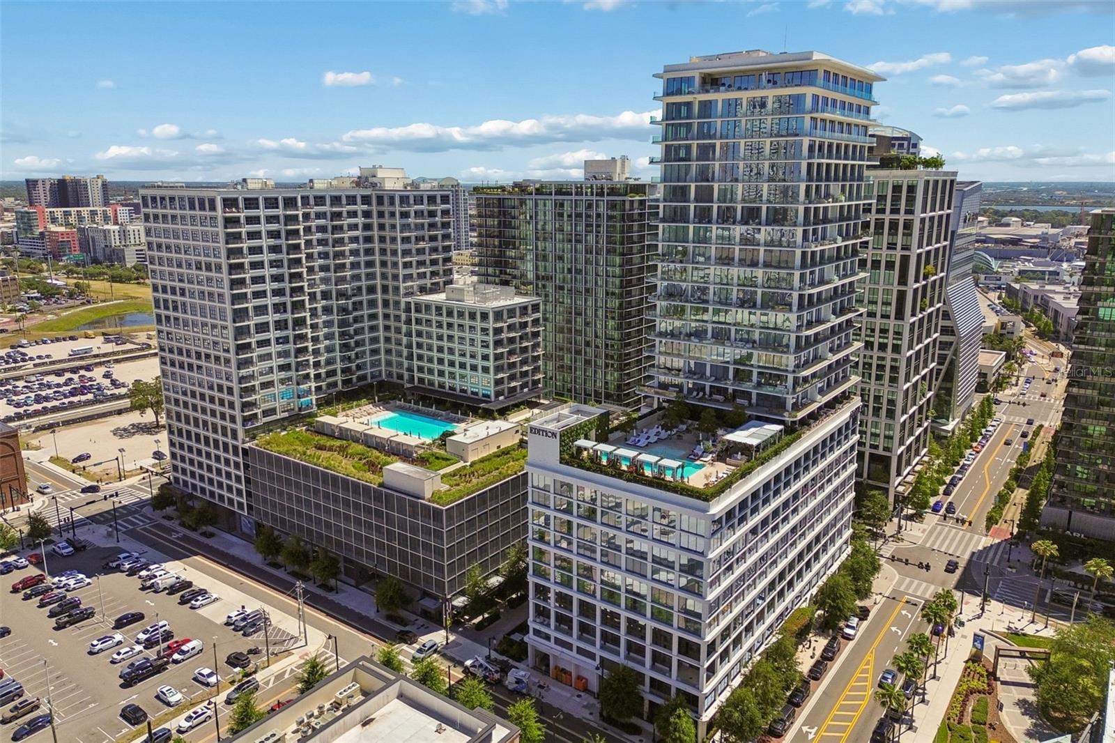 Image 70 of 88 For 1000 Water Street 2501