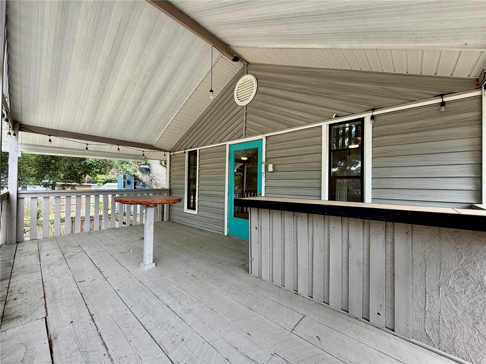 Image 17 of 18 For 5050 2nd Avenue N Upper