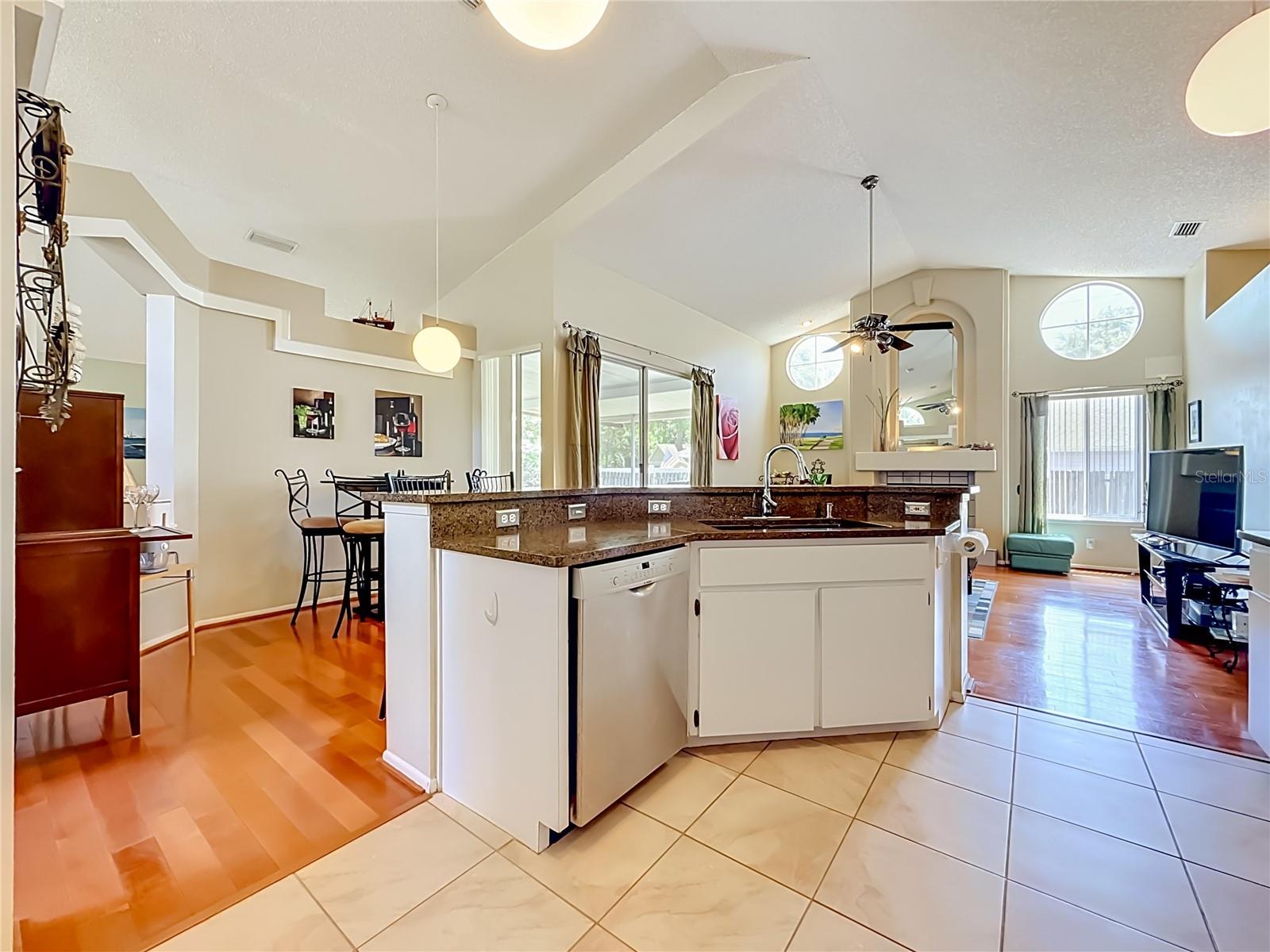 Image 12 of 71 For 2924 Penridge Drive