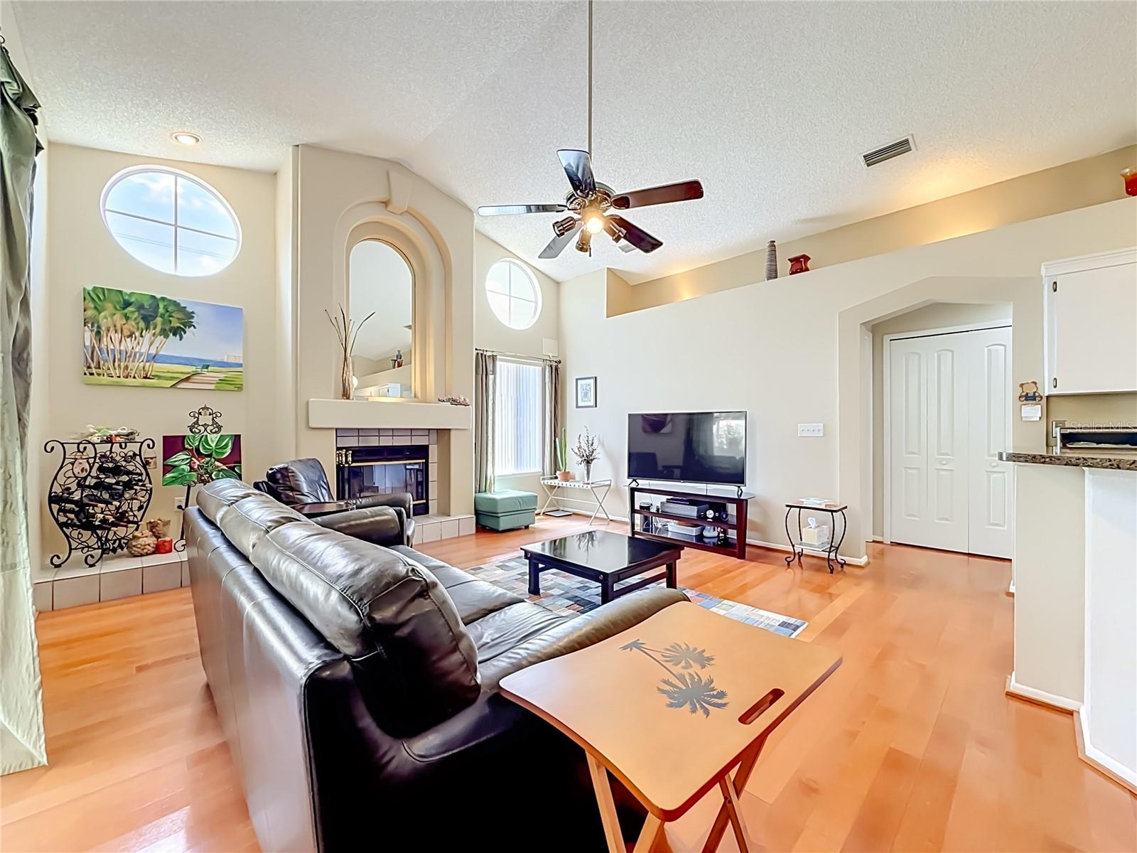 Image 20 of 71 For 2924 Penridge Drive