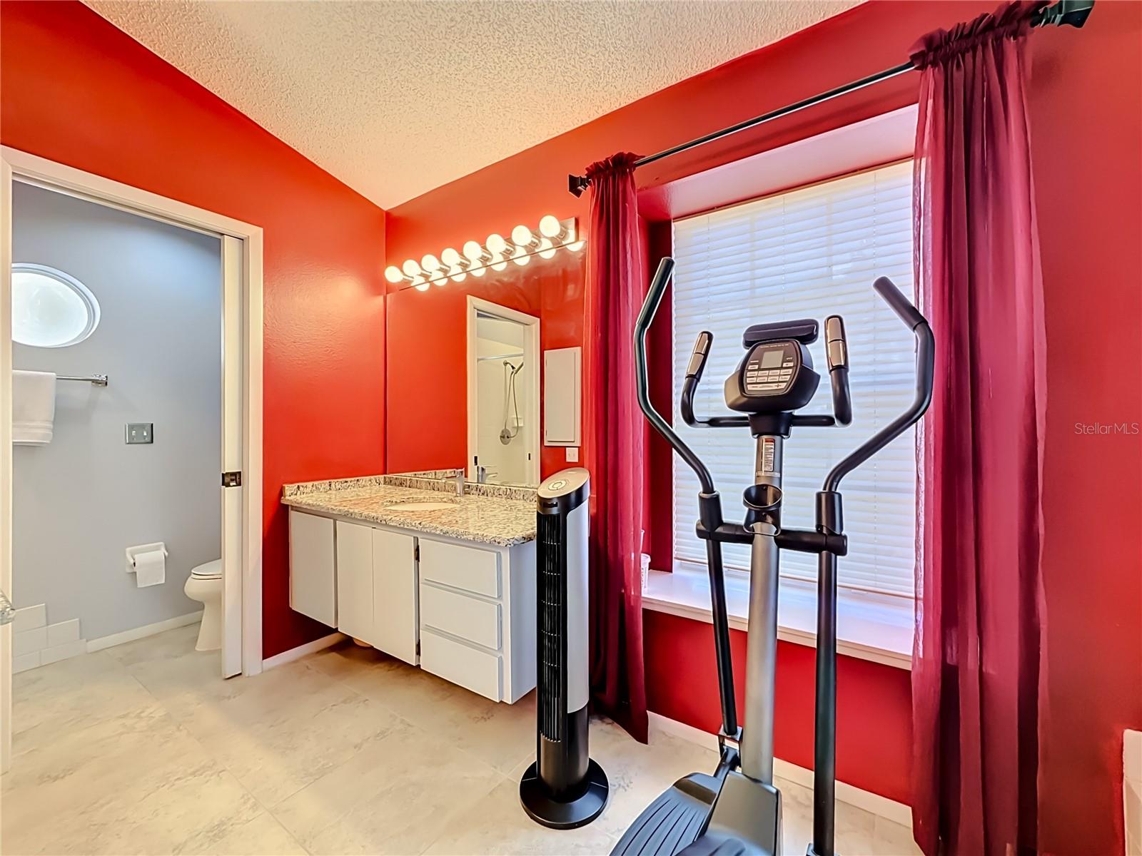 Image 32 of 71 For 2924 Penridge Drive