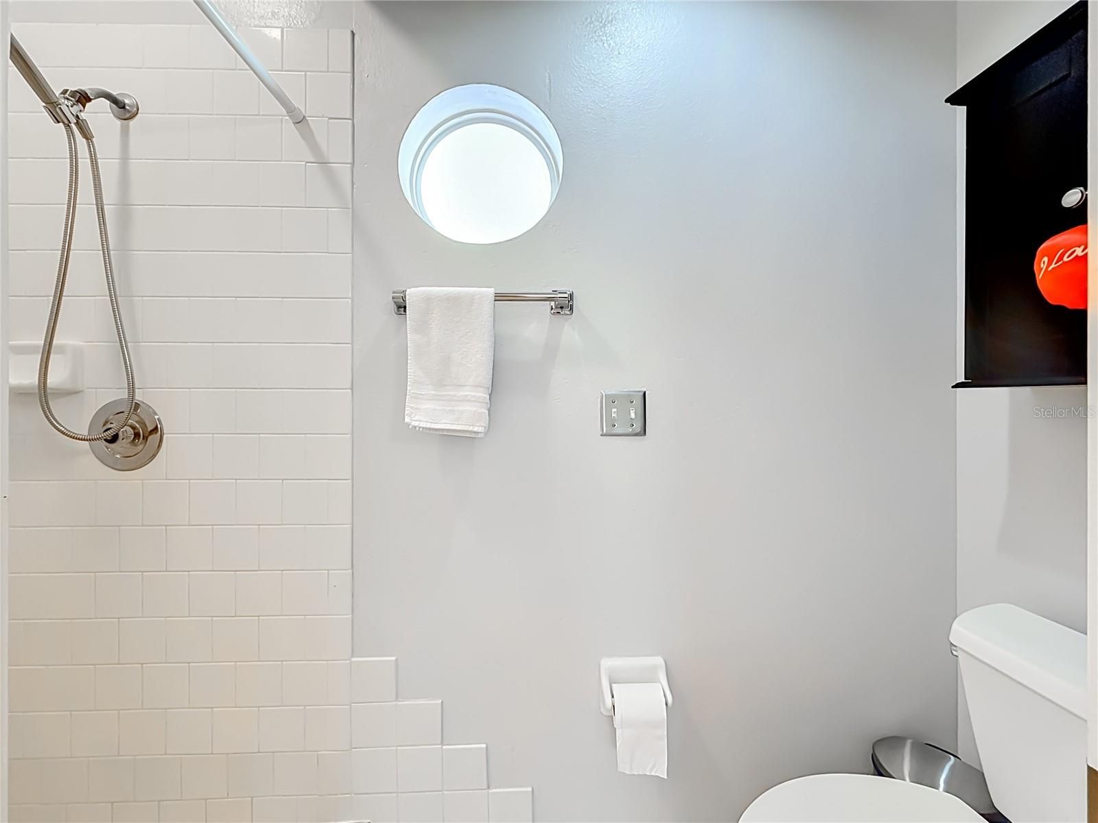 Image 35 of 71 For 2924 Penridge Drive