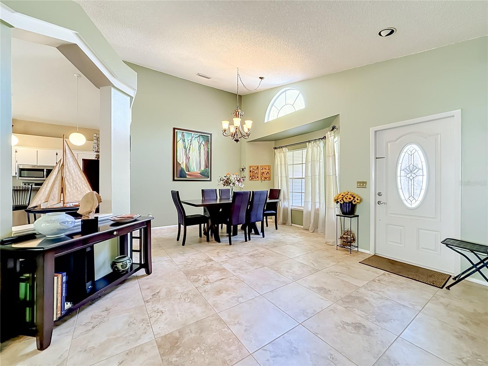 Image 4 of 71 For 2924 Penridge Drive